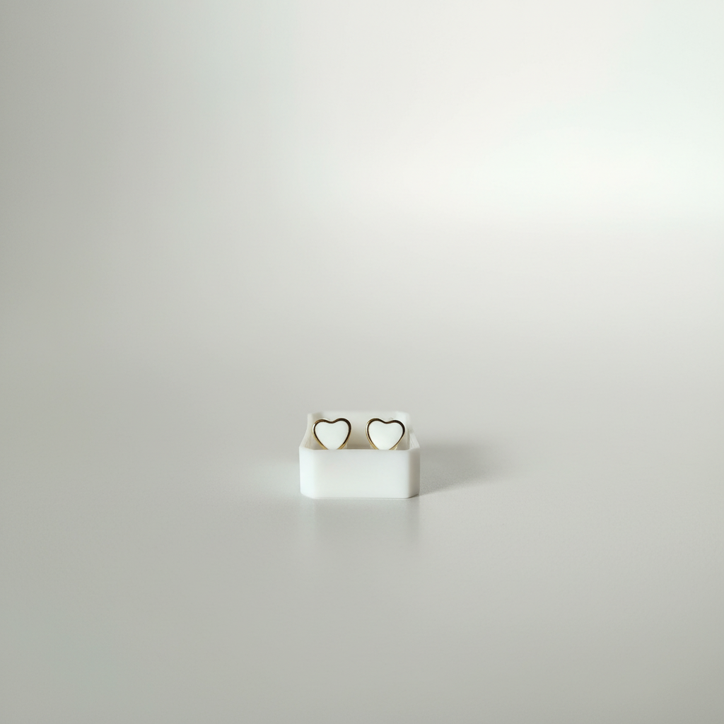 HEART WHITE STUDS Background